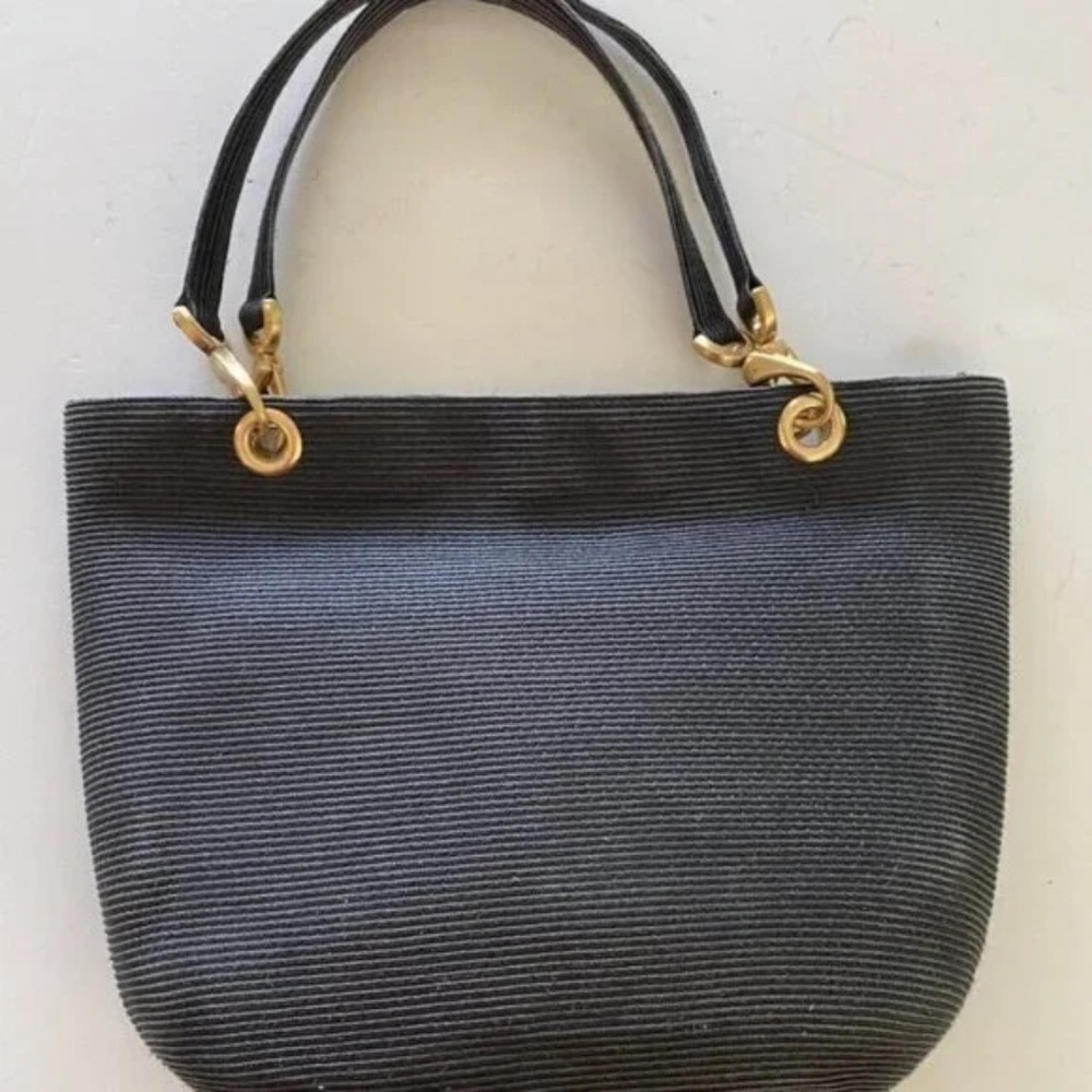 Eric Javits Squishee Clip Straw Tote Shoulder Bag Black EUC Great Yearround Bag - Picture 4 of 7